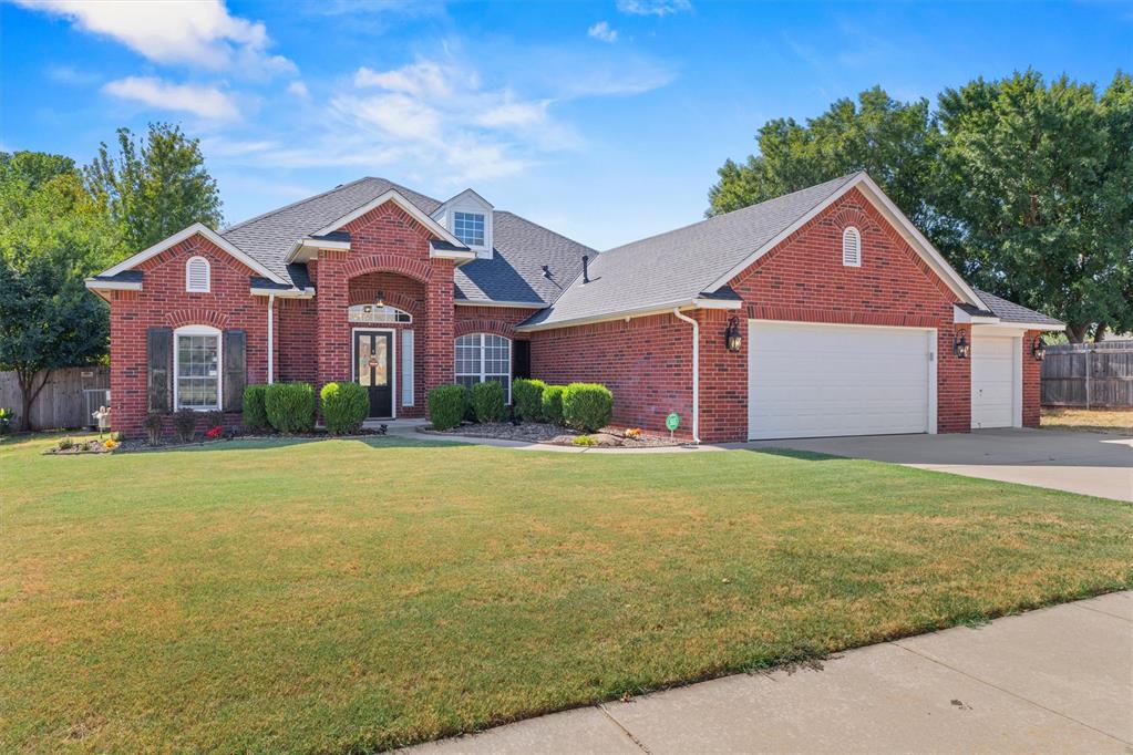 21574 Lake Shadows Drive — photo