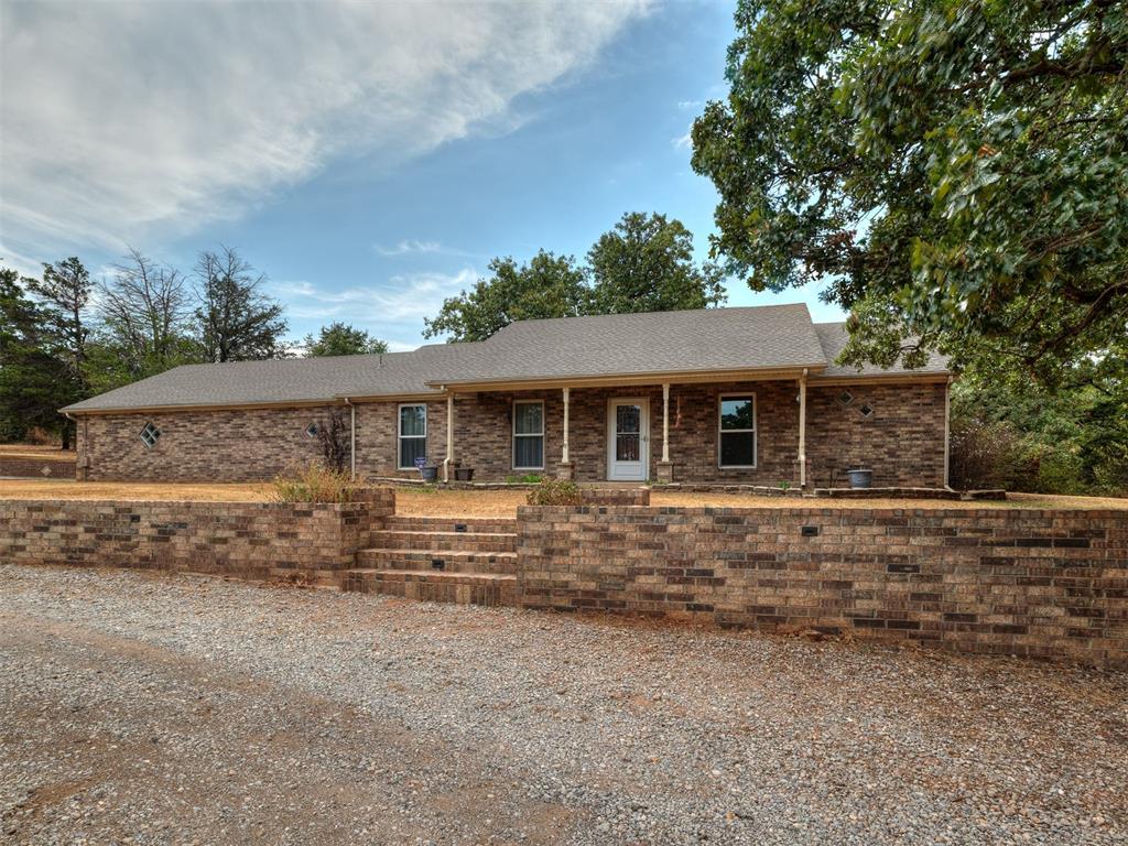 1025 E Triplett Road — photo
