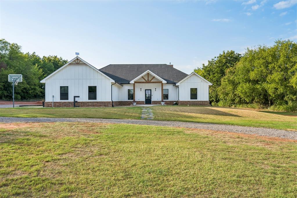 12524 E County Road 1540 — photo
