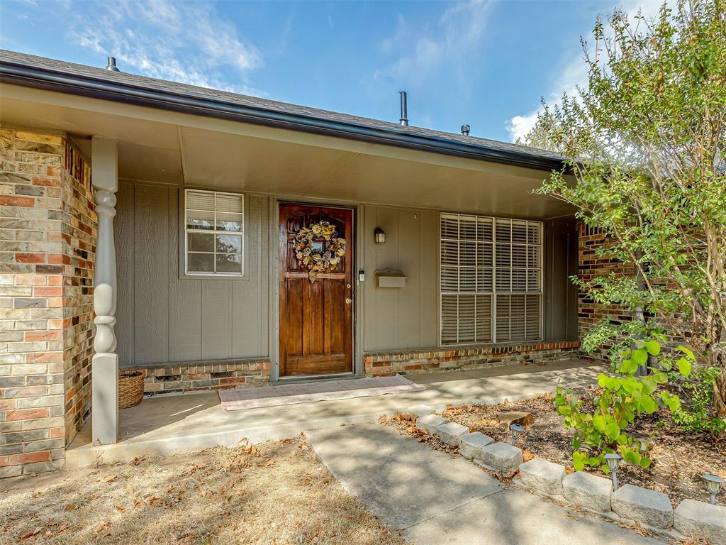 2111 Bellaire Drive — photo