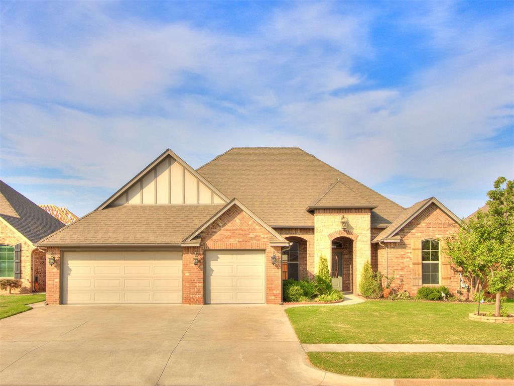 3909 Carmona Lakes Drive — photo