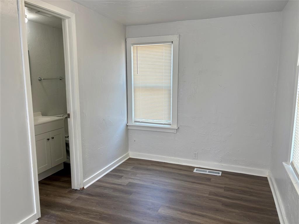 Home in Oklahoma City, OK 73111 — photo 2