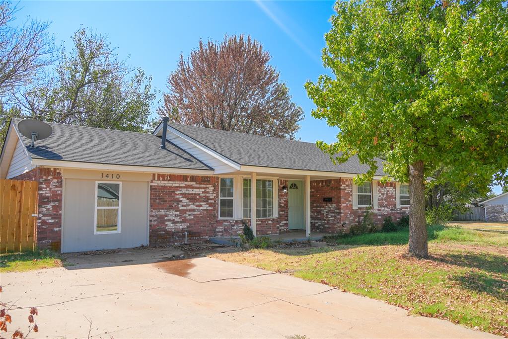 1410 High Meadows Drive — photo