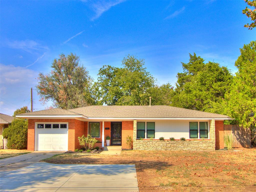 2231 W Britton Road — photo