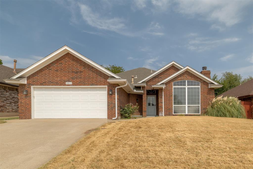 10013 Forest Lane — photo