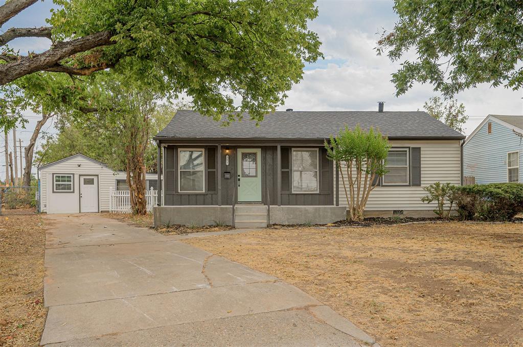 231 Russell Drive — photo