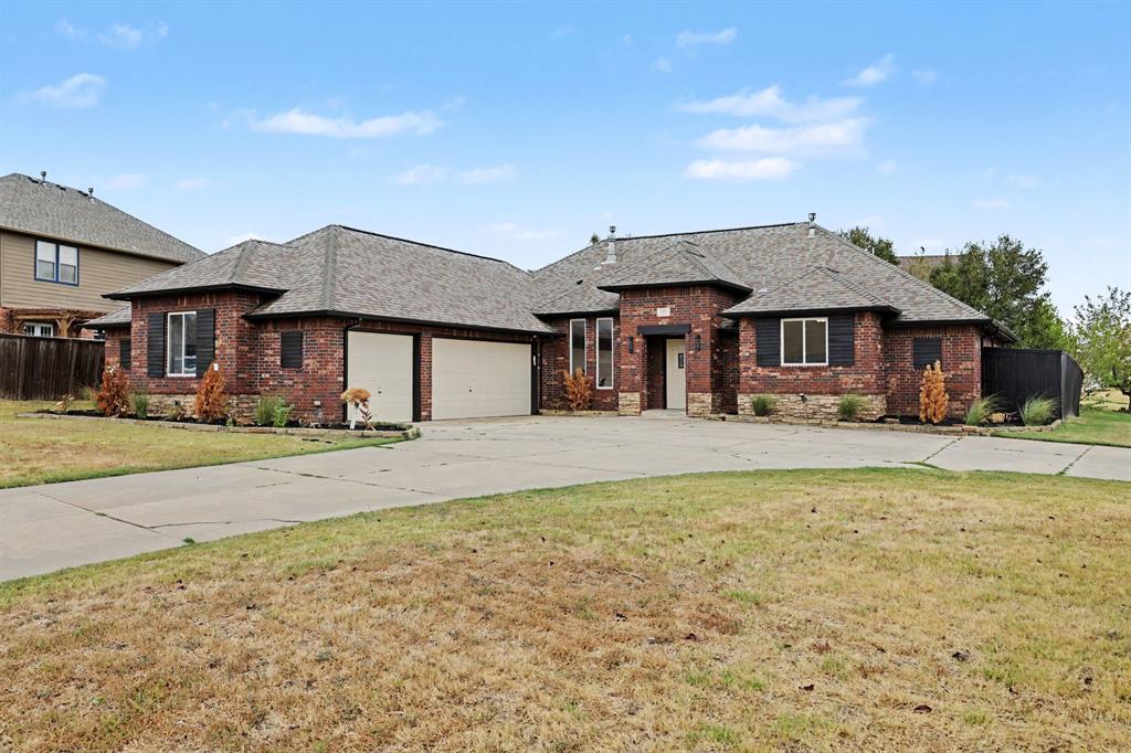 2801 Firewheel Road — photo