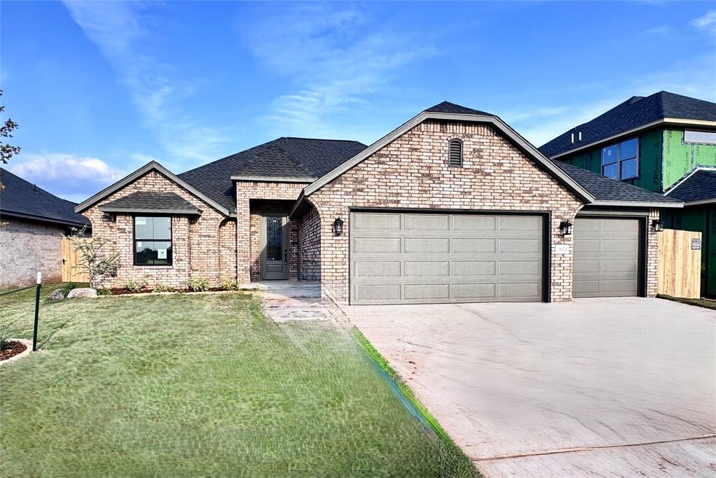 16024 Navarra Way — photo