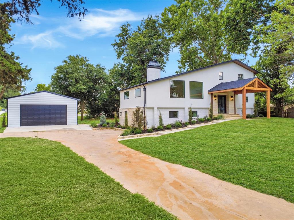 12208 Heywood Hill Road — photo