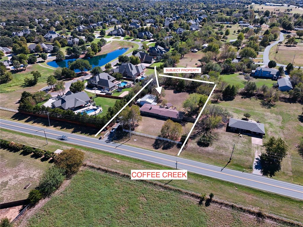 834 E Coffee Creek Road — photo