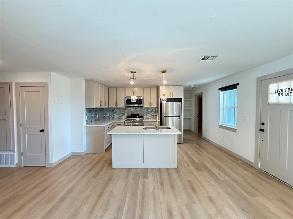737 NW 89th Street — photo