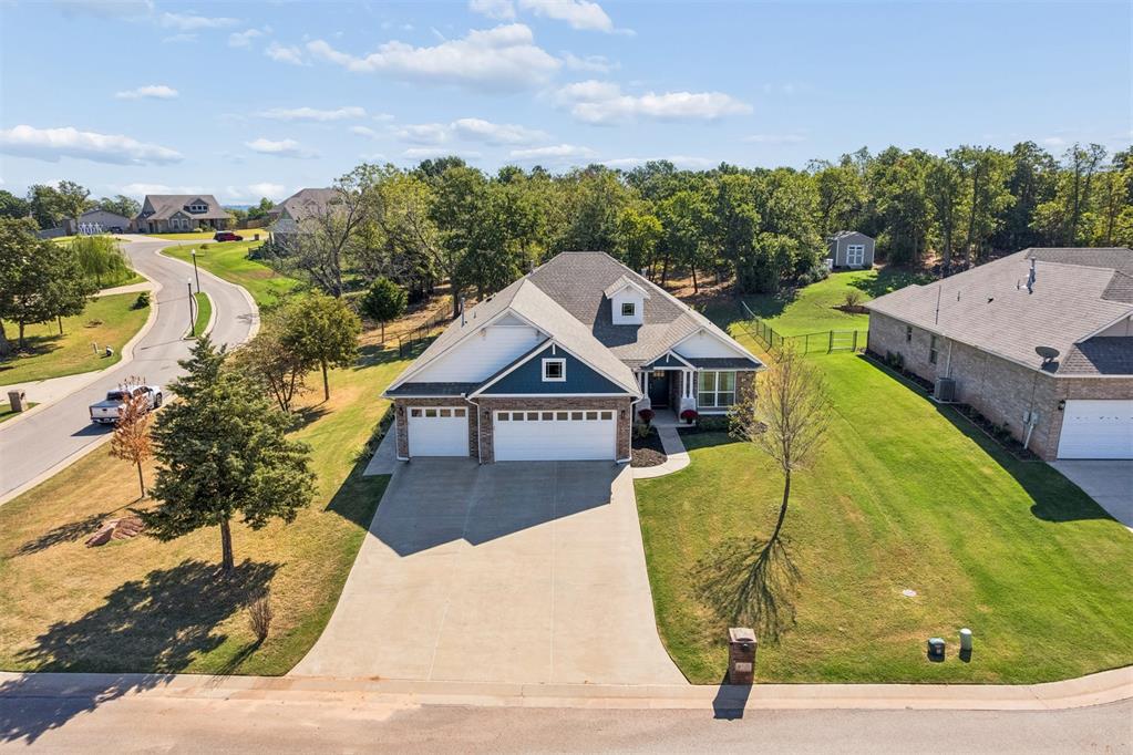 8710 Overlook Drive — photo