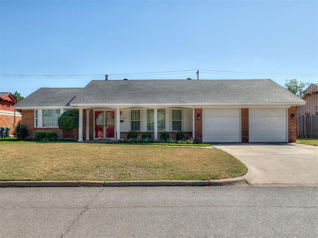 2724 Kerry Lane — photo