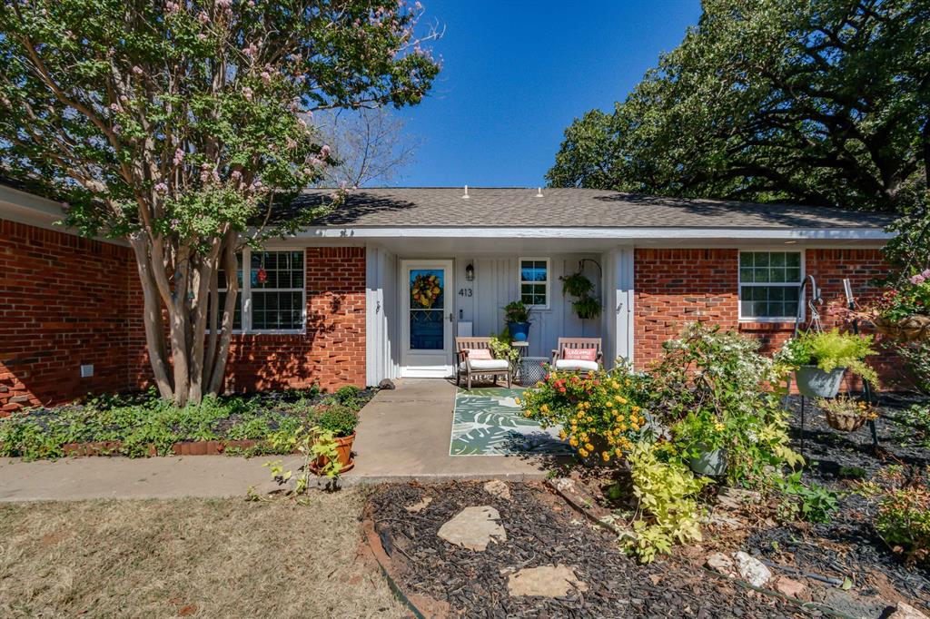 413 Steve Douglas Drive — photo