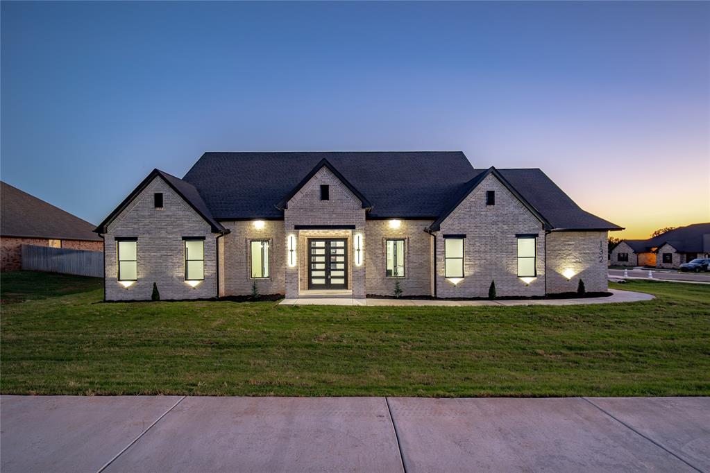 132 W Lynn Court Drive — photo