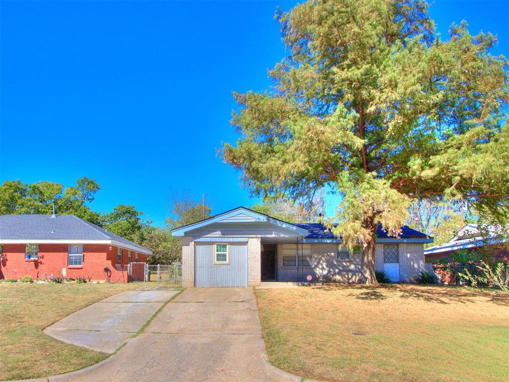 1305 Juniper Circle — photo