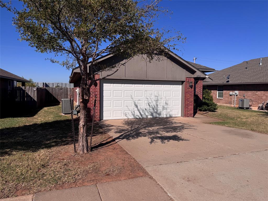 12701 Edison Drive — photo