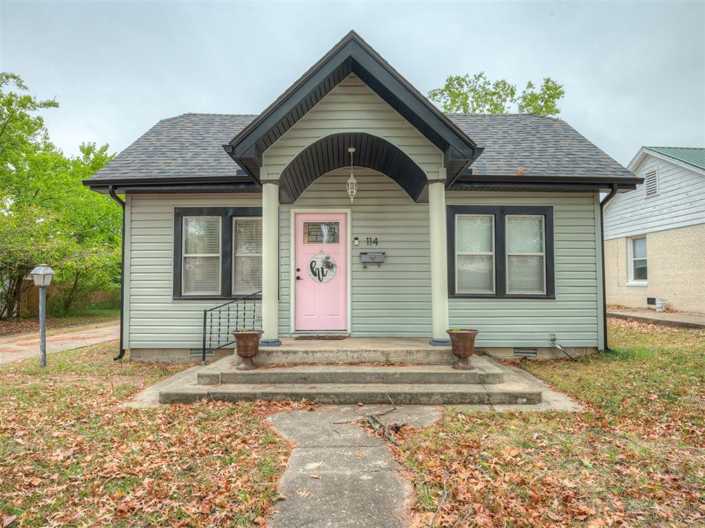 114 W Georgia Street — photo