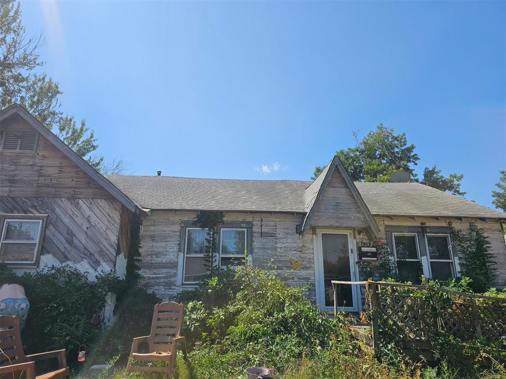 408 W Main Street — photo