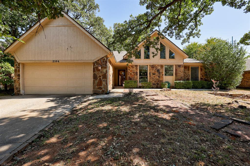 2104 Raintree Road, Edmond, OK 73013 — photo 2