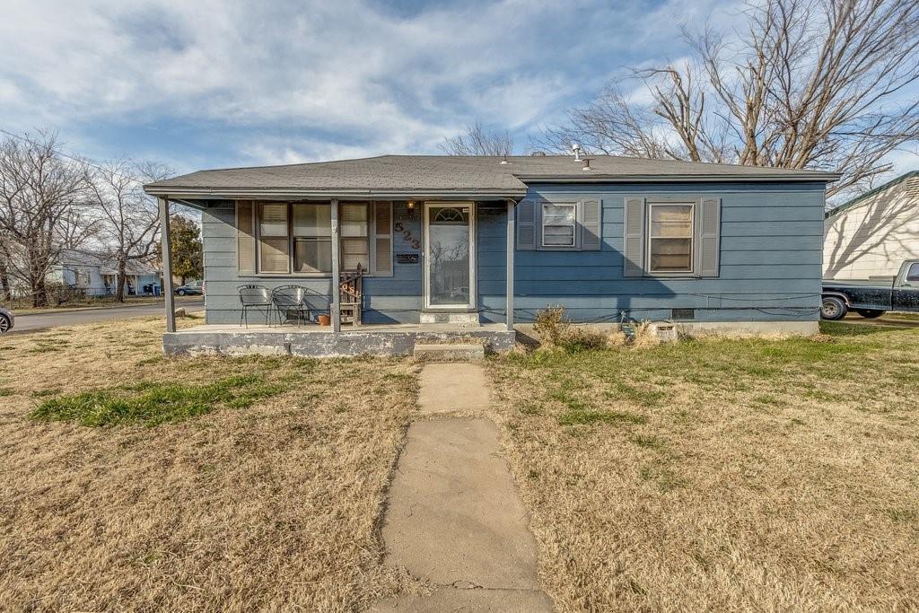 523 Foster Place — photo