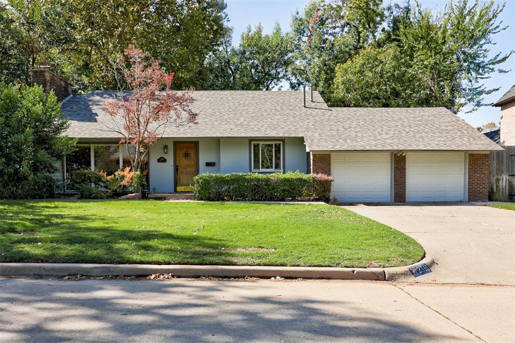 2316 Belleview Drive — photo