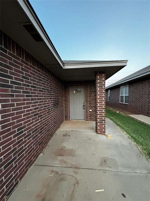 1304 Garden Gate Drive Unit B — photo