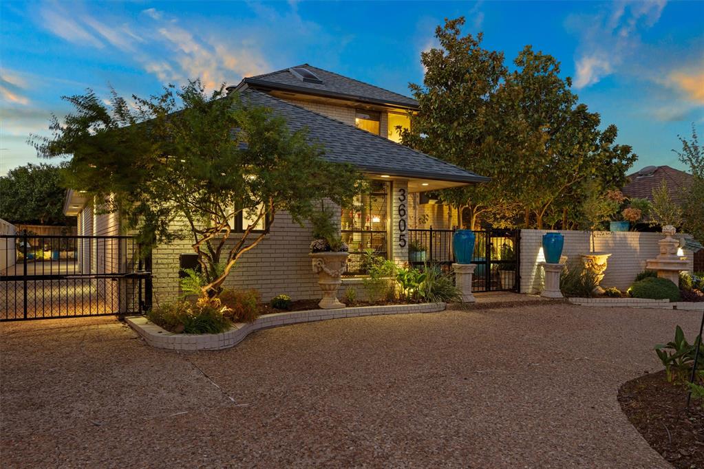 3605 Meadow Lark Lane — photo