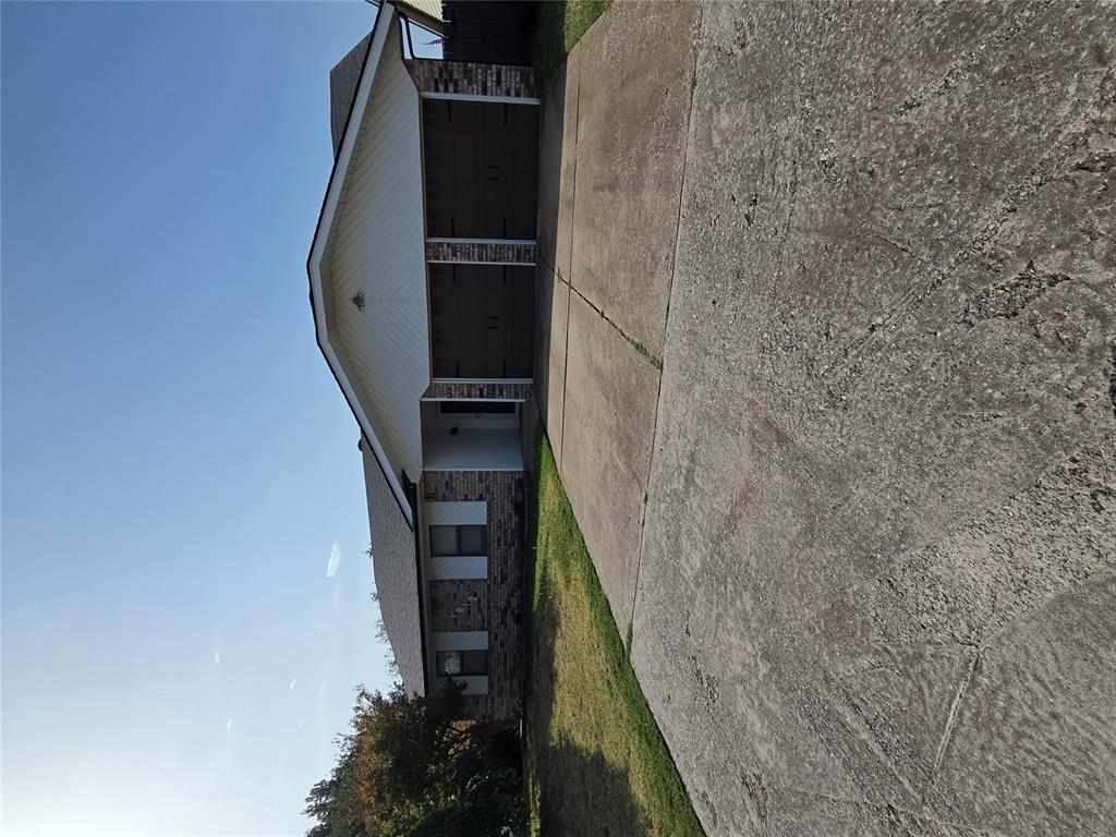 1012 Cooper Lane — photo