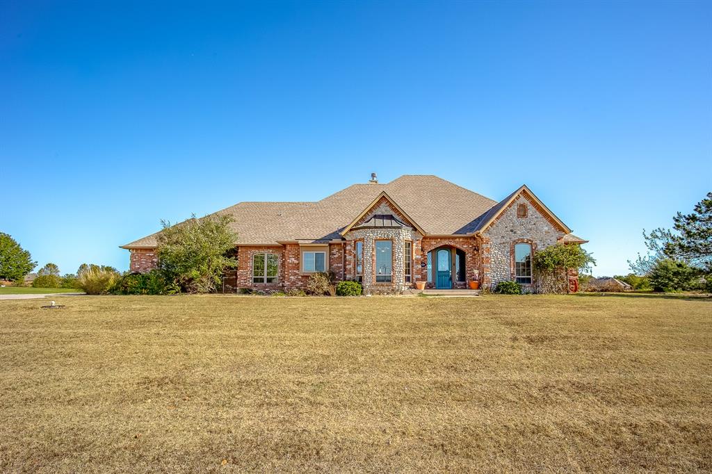 4401 Shoreline Drive — photo