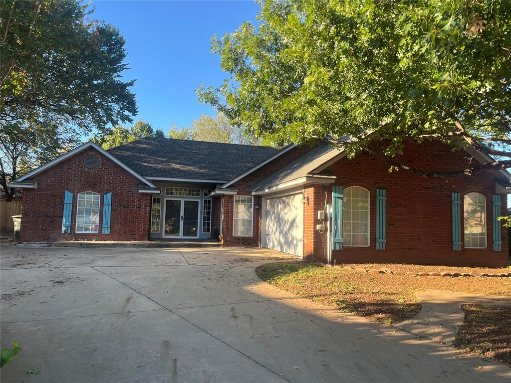 705 Copperfield Court — photo