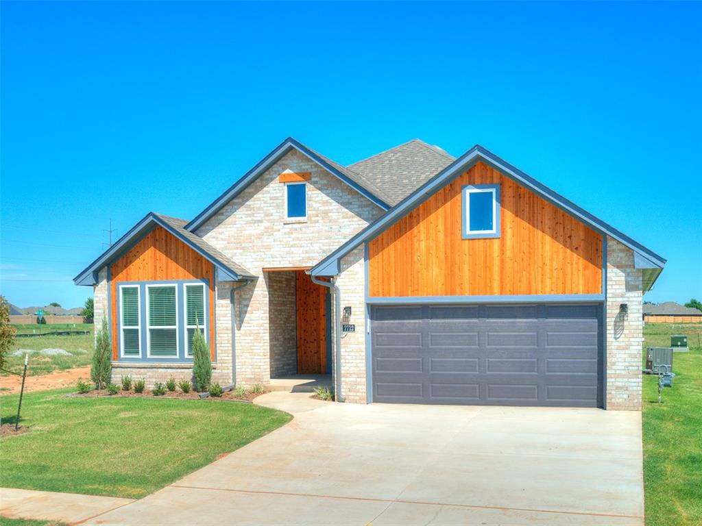 7712 Woods Edge Way — photo