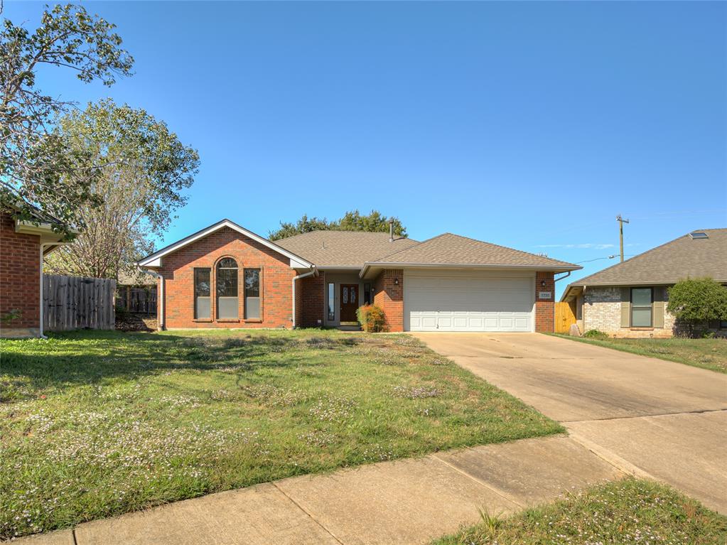 1720 Oriole Court — photo
