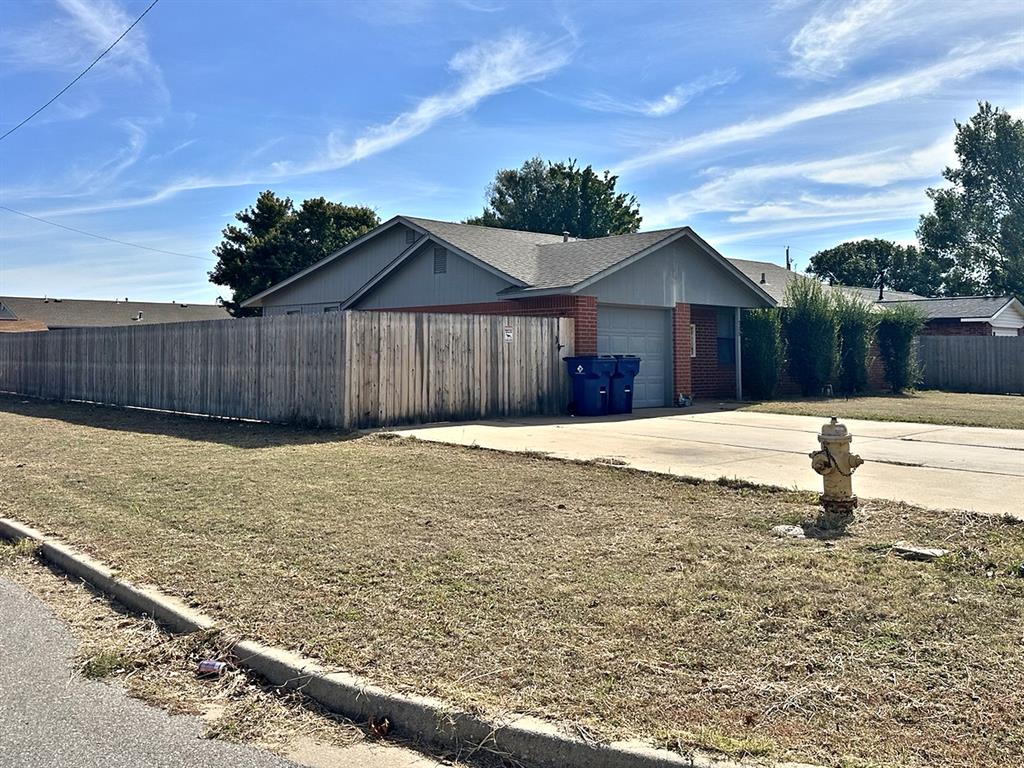 235 Deer Drive, Cache, OK 73527 — photo 3