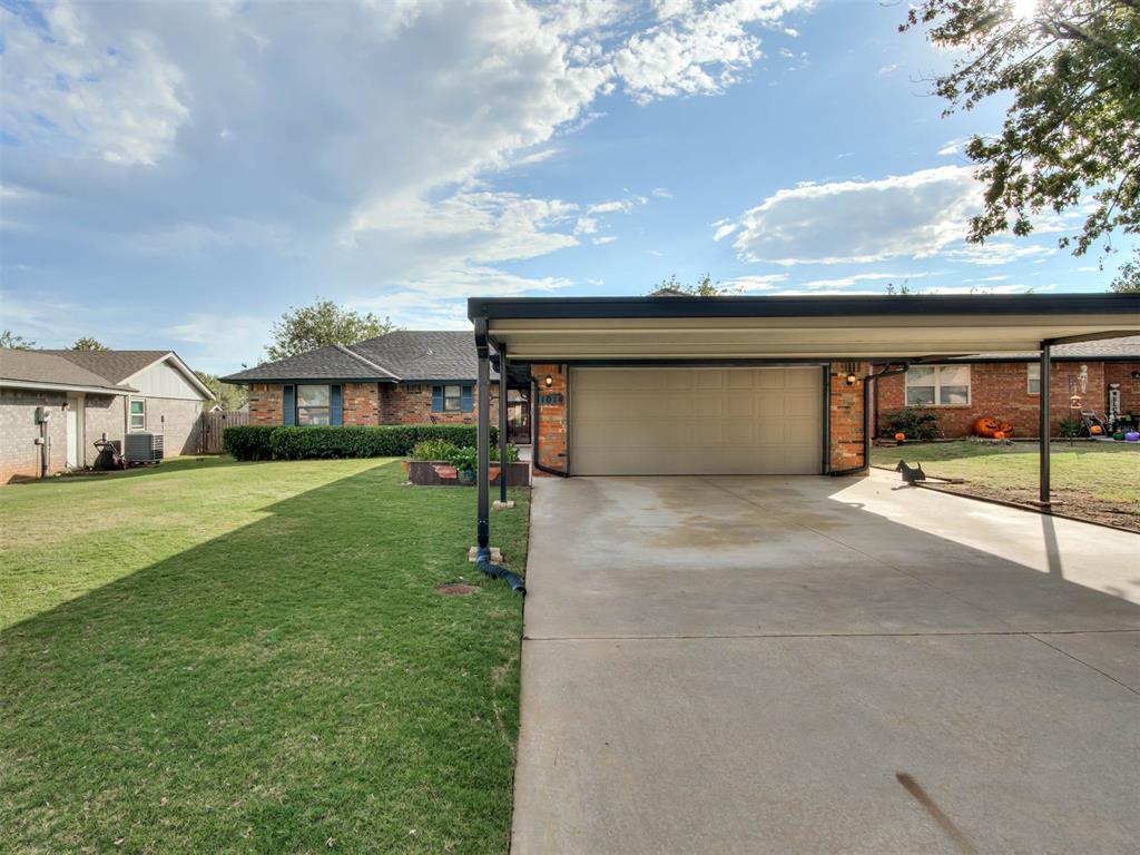 1014 Cambridge Drive — photo