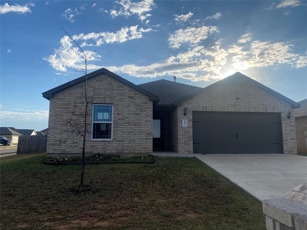 1601 Vermilion Lane — photo