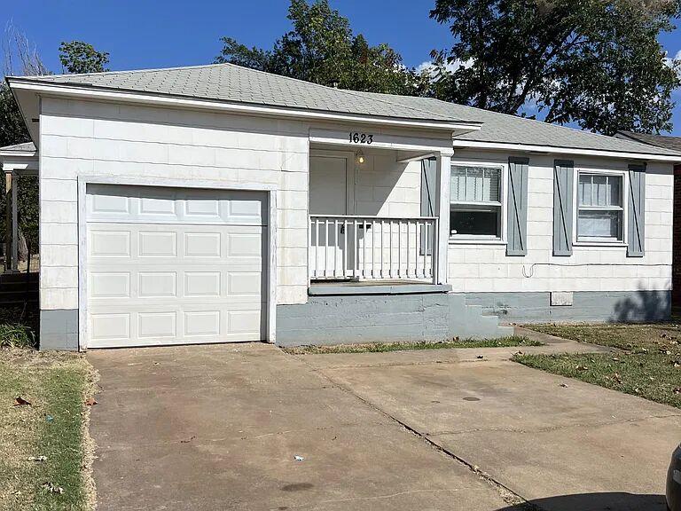 1623 N Louisa Avenue — photo