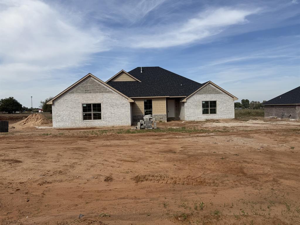 8680 Oak Tree Circle — photo