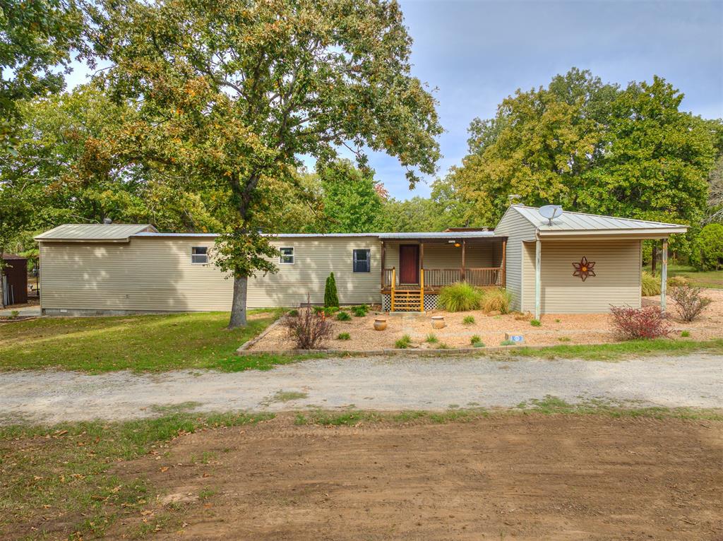 12 Whispering Oaks Drive — photo