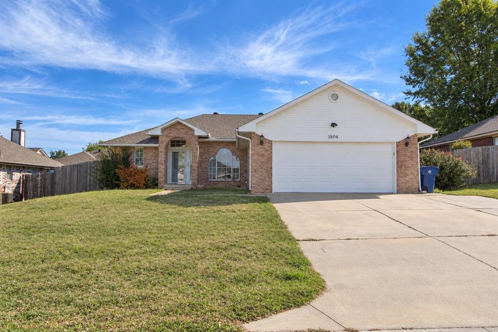 1804 N Shawnee Trail — photo