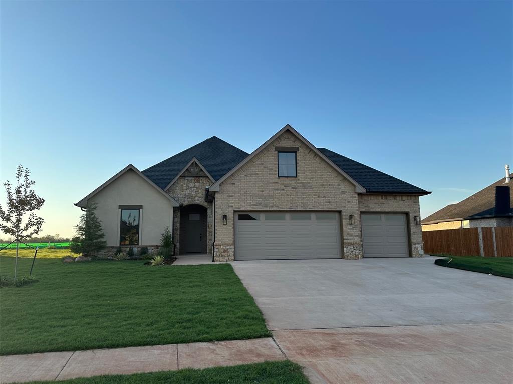 2230 W Cole Drive — photo