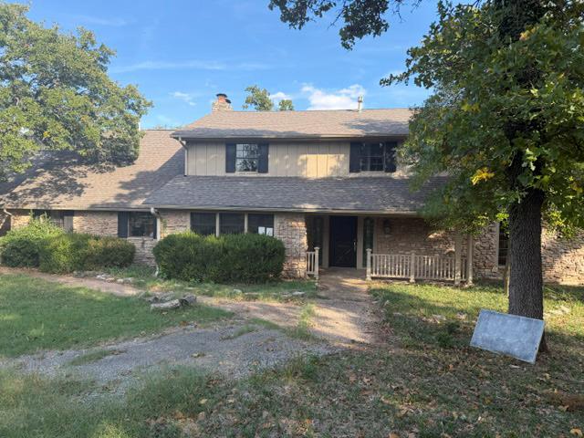 2100 S Coltrane Road — photo