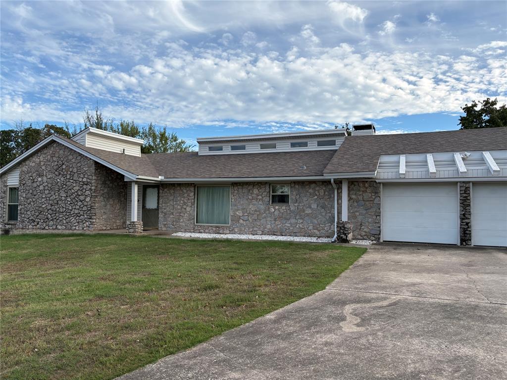 13612 Hummingbird Drive — photo