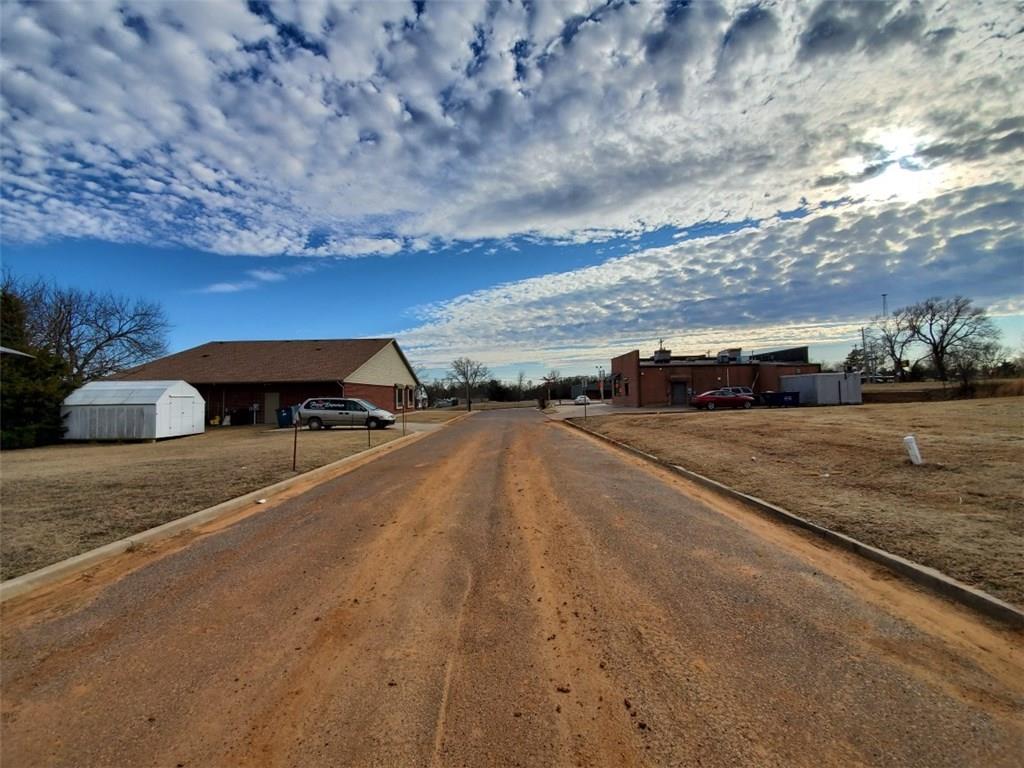 000 Private Road — photo