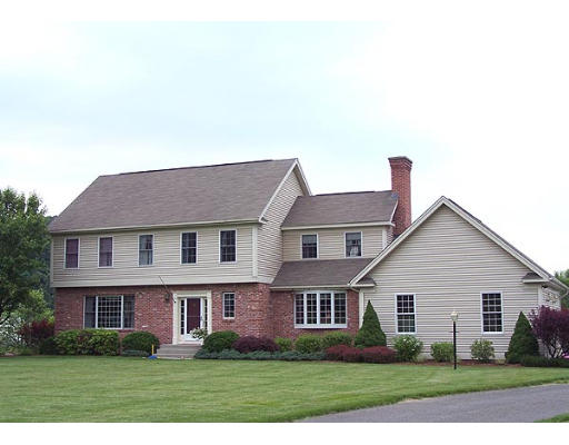 5 Ridge, Hampden, MA 01036