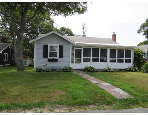 13 Upland Road, Wareham, MA 02558