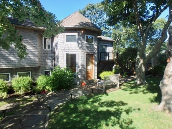 29 Cemetery Rd Ch216 — photo