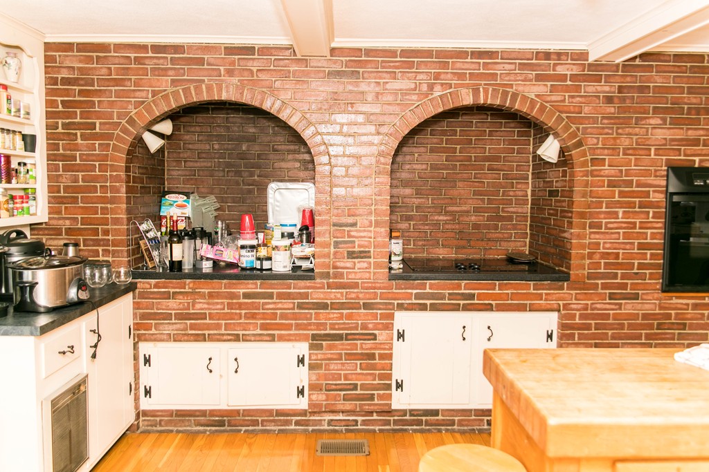 25 Bretton Road, Dover, MA 02030 — photo 3
