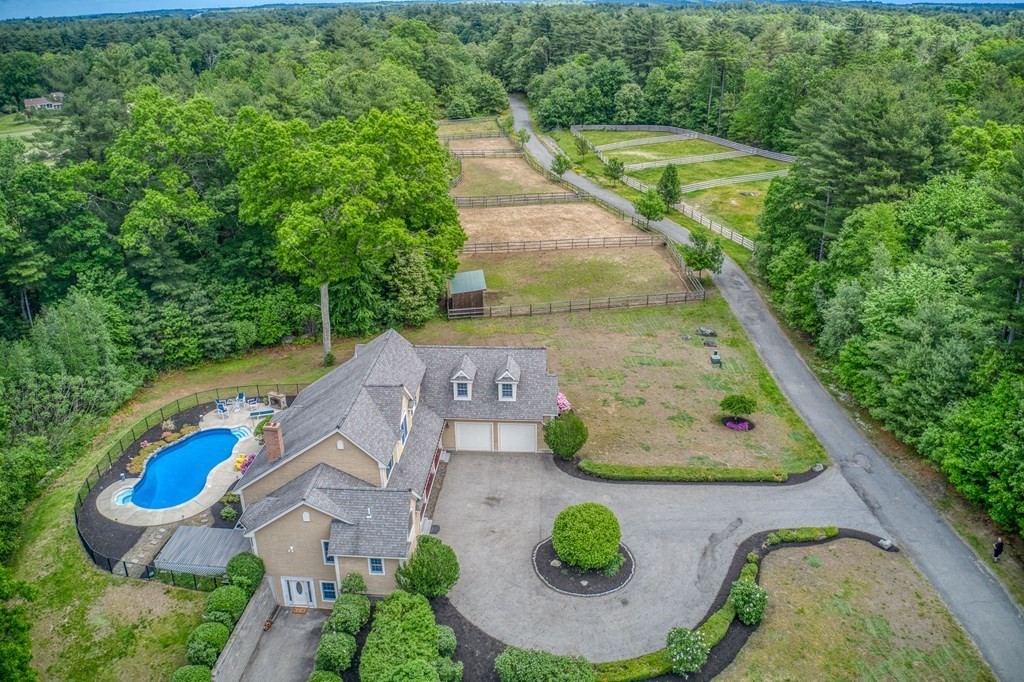 79-R Jewett St, Georgetown, MA 01833