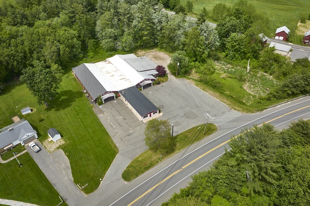 74 College Hwy — photo